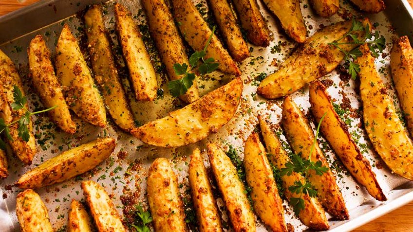 Garlic Potato Wedges
